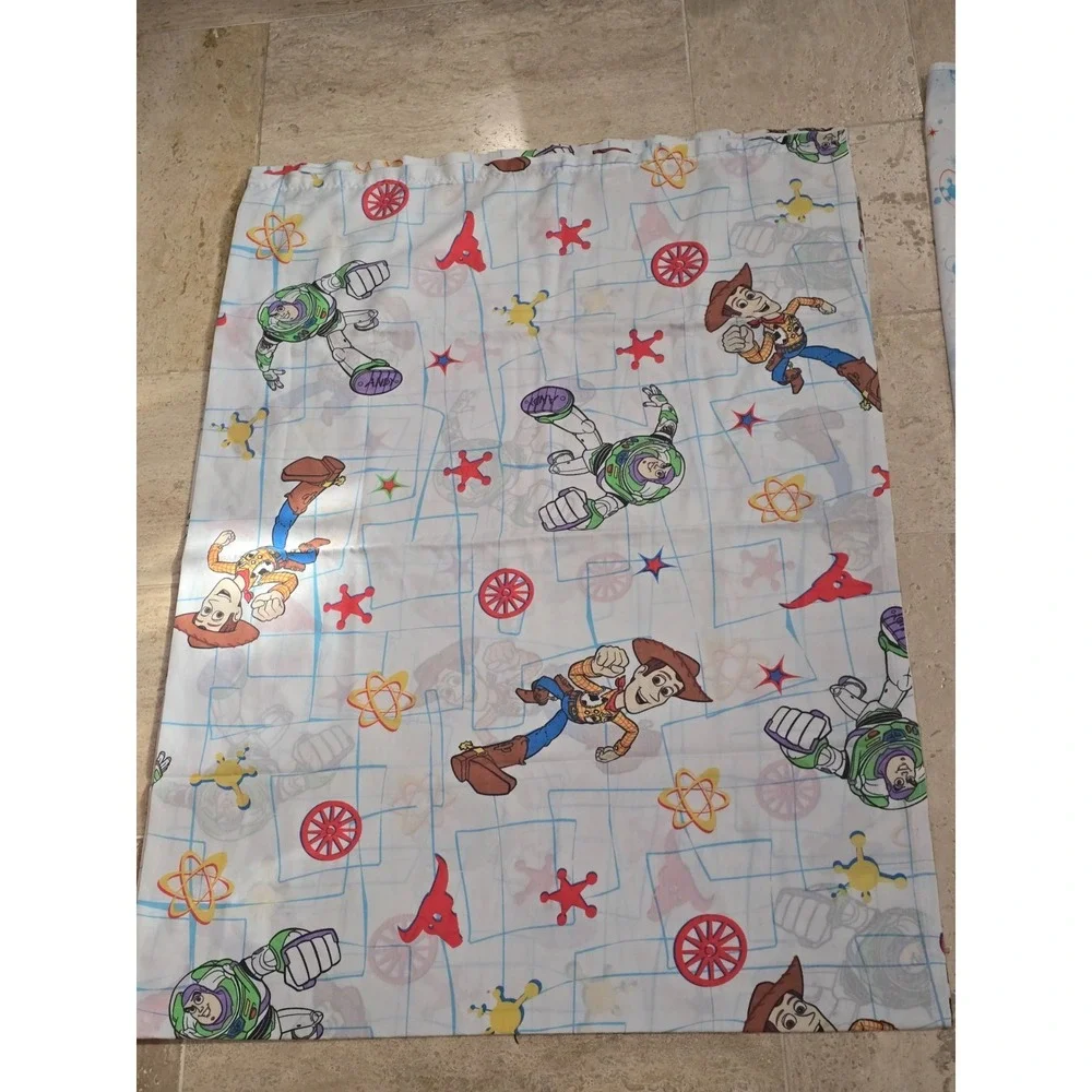 Set of 2 Top Flat Twin Sheets Toy Story‎ Wood Buzz Aliens Fabric Pixar GUC